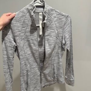 Lululemon define jacket size 4